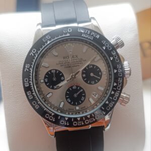 Rolex Daytona - إصدار كرونوغراف (فضي وأسود)