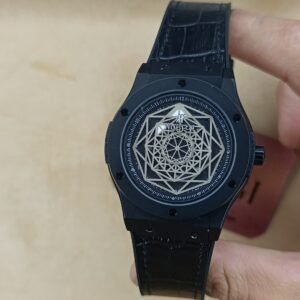 Hublot Big Bang Sang Bleu - Édition Géométrie Noire Exclusive