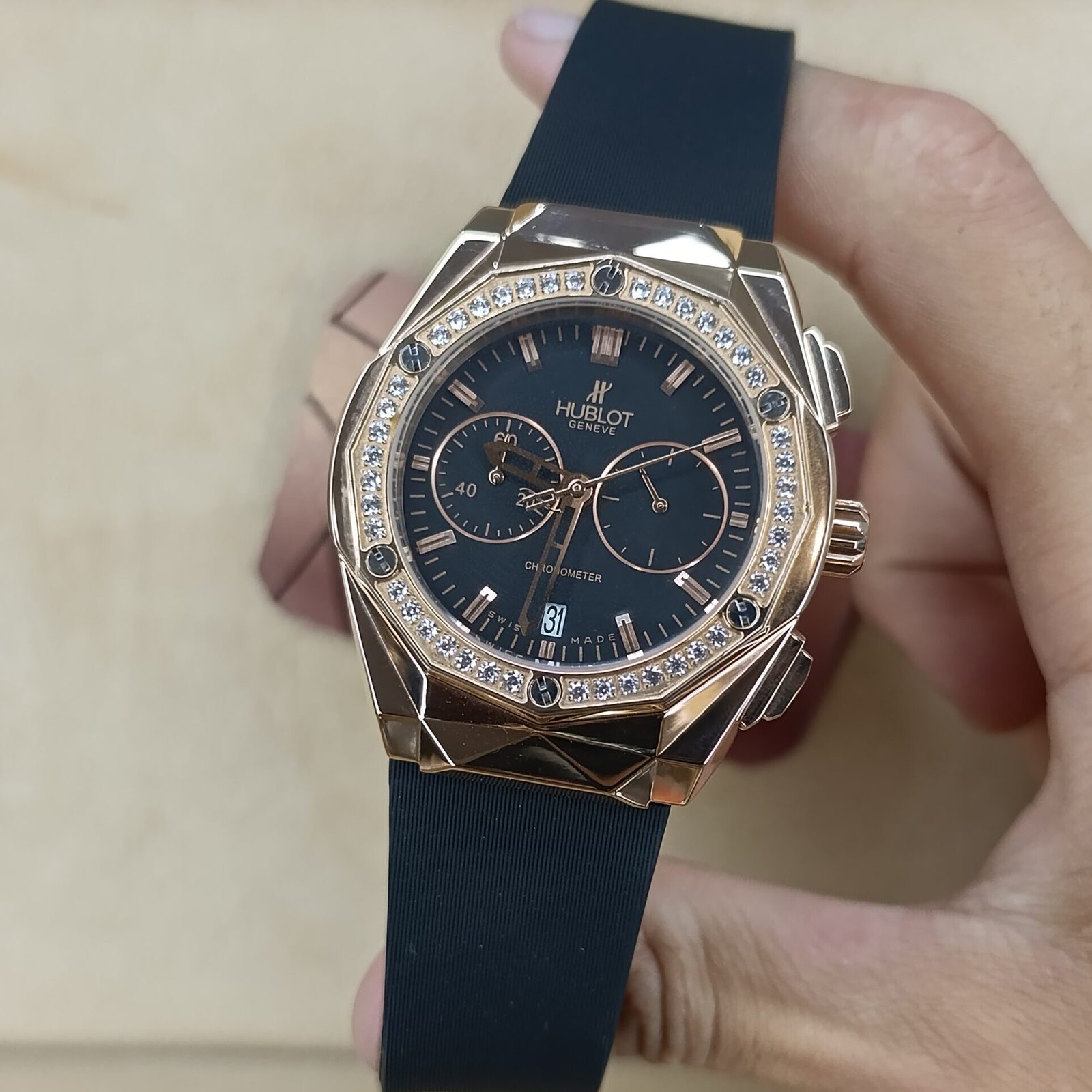 Hublot Big Bang Chronometer Diamond Bezel Rose Gold & Black Dial